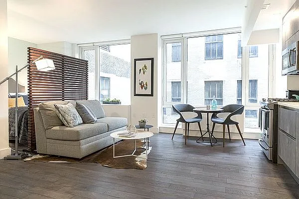 Rented by Kahen Properties | media 2