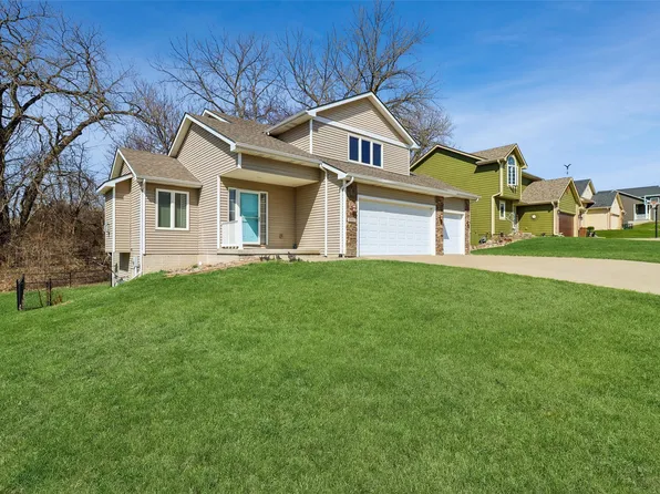 1007 N O St, Indianola, IA 50125