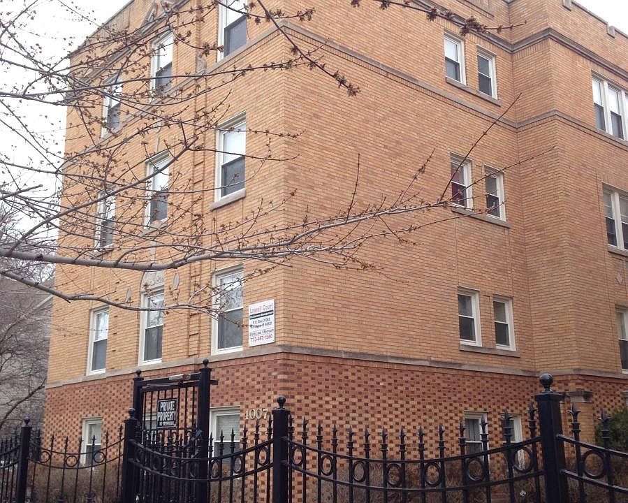 1st image of 4011 N Lowell Ave #G