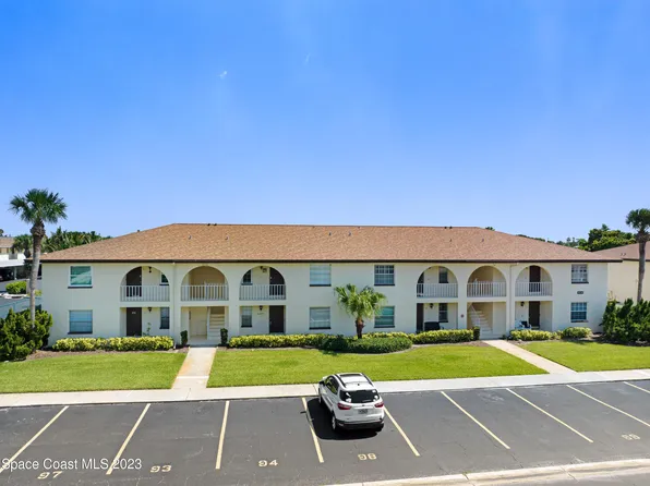 414 School Rd APT 100, Indian Harbour Beach, FL 32937