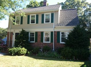 240 Stratford St, West Roxbury, MA 02132