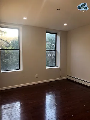 Rented by Fifth & Forever LLC | media 33