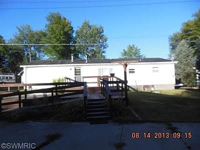 3rd image of 1451 White Birch Dr
