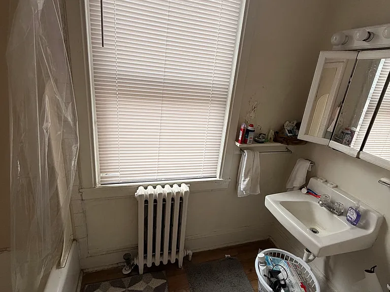 4023 Locust St #3 — Photo 8