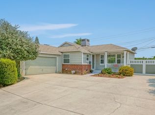16724 Superior St, North Hills, CA 91343