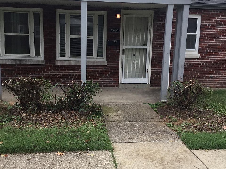 2nd image of 1904 Magellan Ct