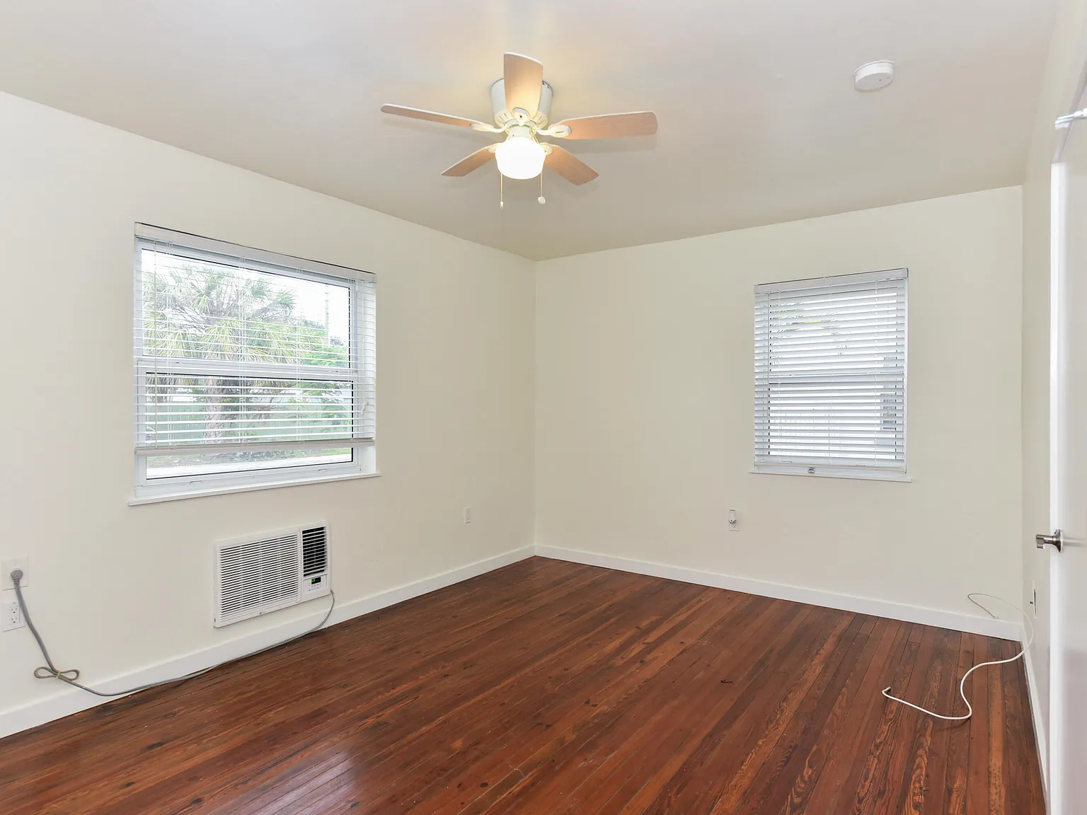 1 bed, 1.0 bath, 550 sqft, $1,995 — Photo 4