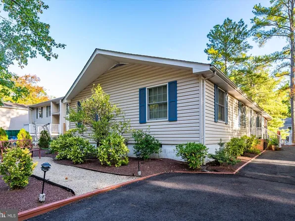 297 Ocean Pkwy, Ocean Pines, MD 21811