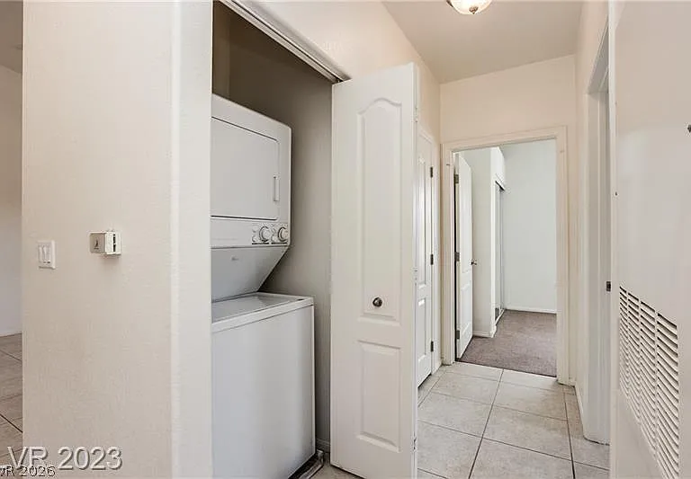 2305 W Horizon Ridge Pkwy #1023 — Photo 17