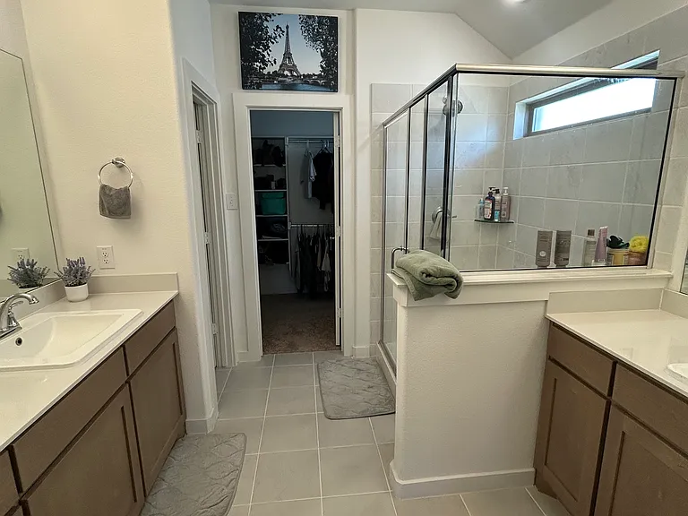 1806 Balfour Bnd — Photo 11