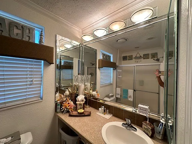 Seabreeze Pl — Photo 14