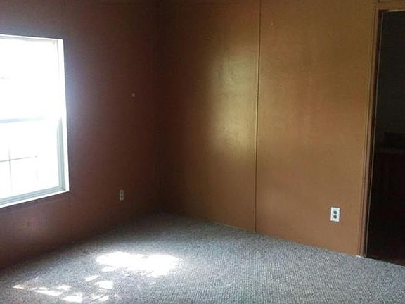 5th image of 4731 1st St NW