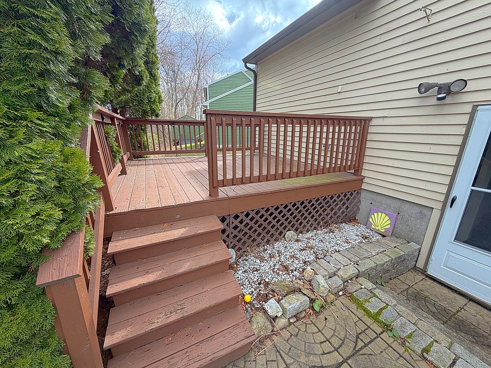 76 Ode Way, Manchester, NH 03103 | Zillow