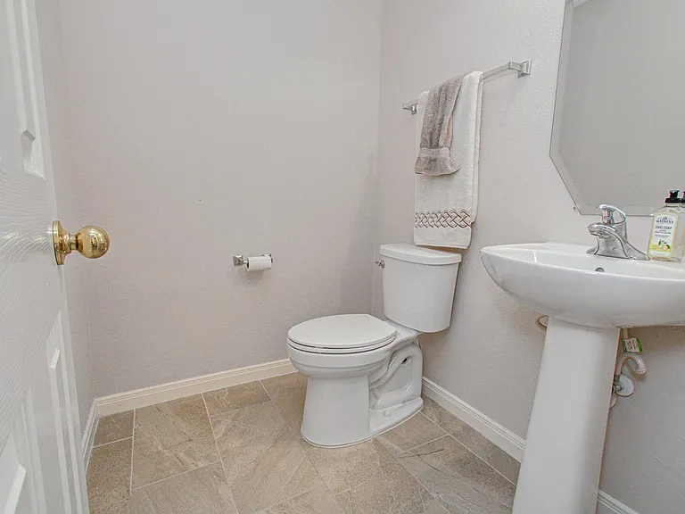 17611 Emerald Garden Ln — Photo 23