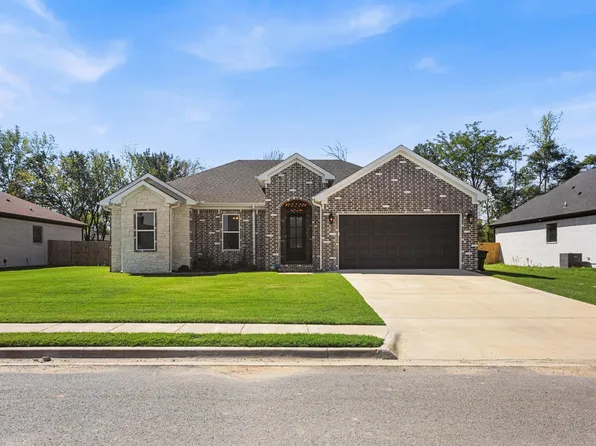 15 Libra Ln, Ward, AR 72176
