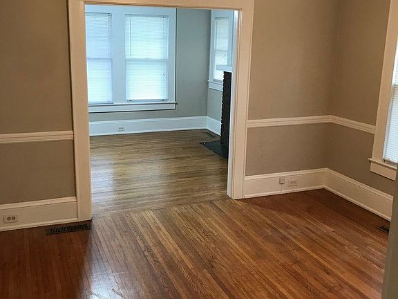4th image of 3028 Attaberry Dr