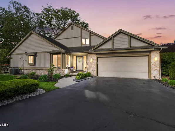 6911 Milrose Ln, Toledo, OH 43617