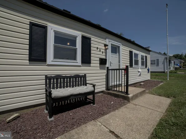 898 Willopenn Dr, Southampton, PA 18966