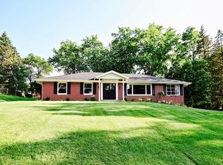 19355 Warwick Dr, Brookfield, WI 53045