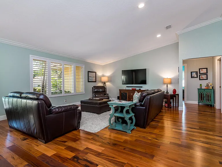 3360 NW 24th Way — Photo 3