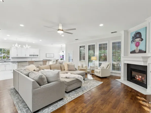 7002 Lismore Ct, Colleyville, TX 76034