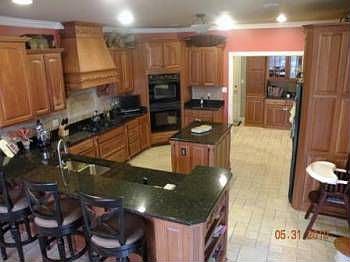 3rd image of 3028 Oak Knoll Cv