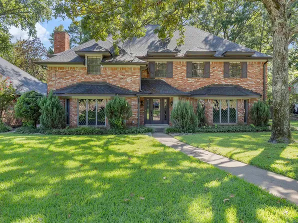 14 Elmwood St, Longview, TX 75604