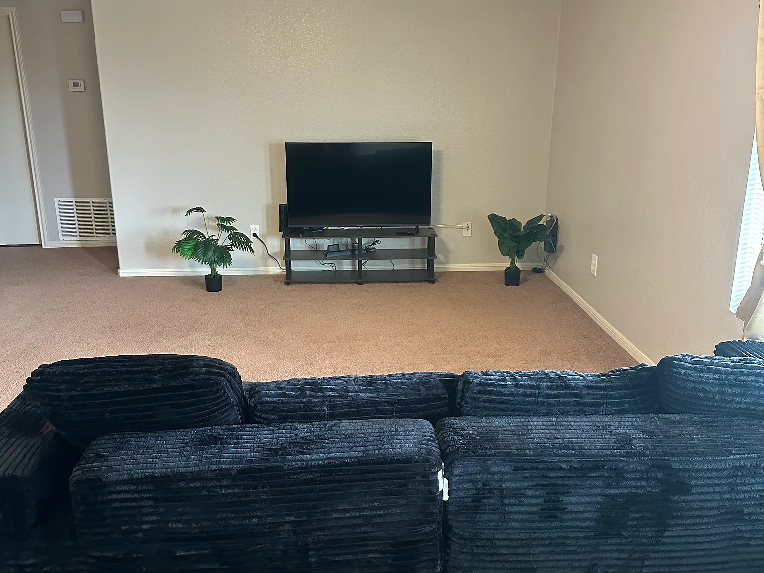 1 bed, 1642 sqft, $675 — Photo 1