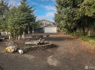 373 Sand Dune Avenue NW, Ocean Shores, WA 98569