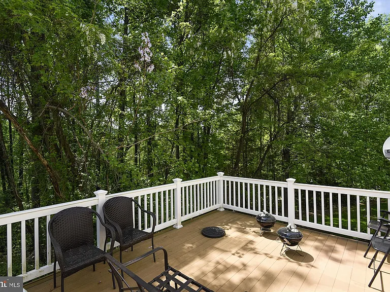 6087 Piney Woods Ct — Photo 23