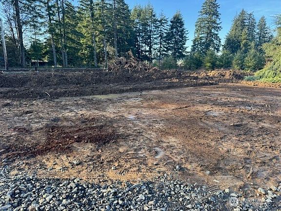 4th image of 380 Hawkins Road