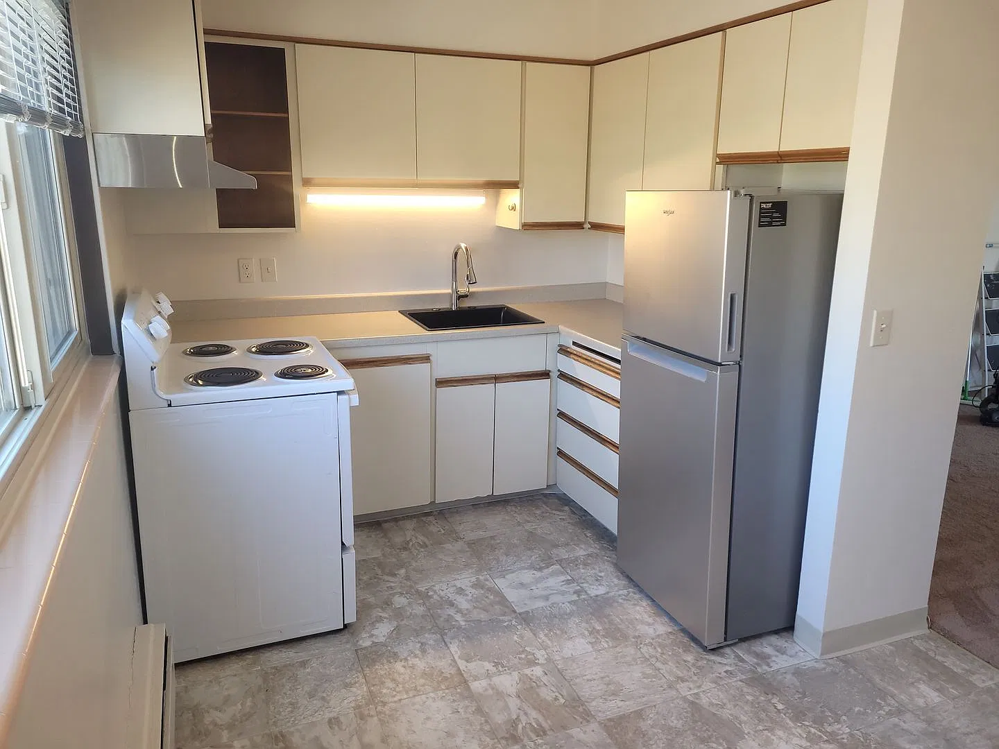 Spring Apartments — Photo 1