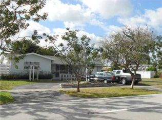 4630 W Park Rd, Hollywood, FL 33021