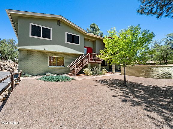 2nd image of 1265 Sierra Vista Dr
