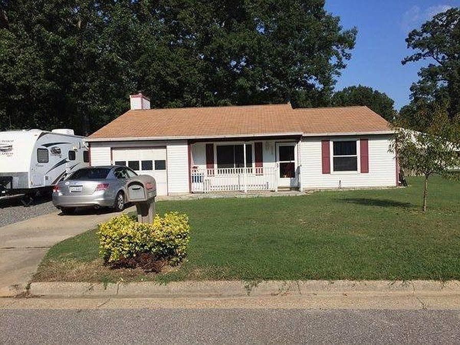 1st image of 515 Ashwood Dr