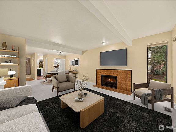 4th image of 3911 108th Avenue NE #B203