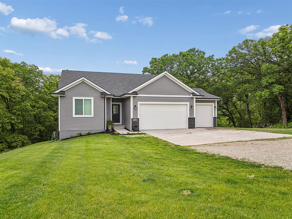 1st image of 13685 169th Ln