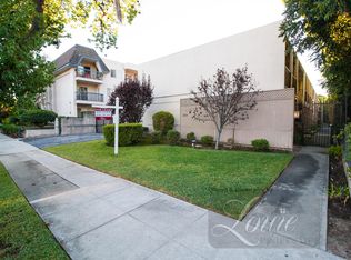 477 S El Molino Ave APT 3, Pasadena, CA 91101