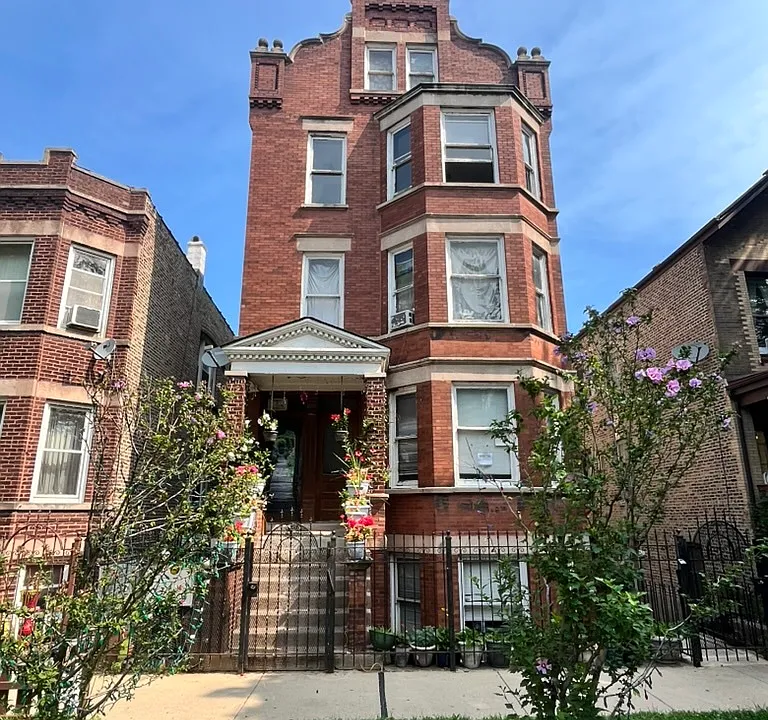 2636 W 23rd St #1F