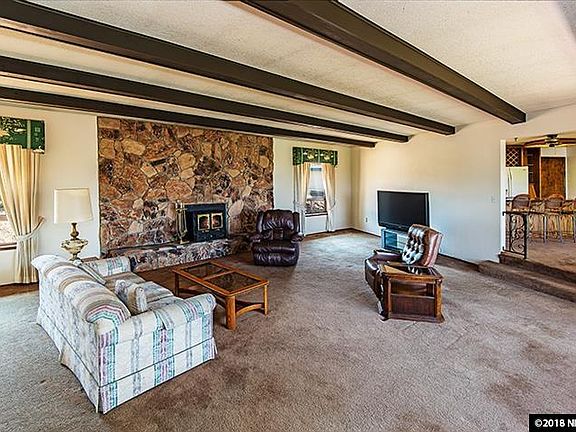 4th image of 2101 Clearview Dr