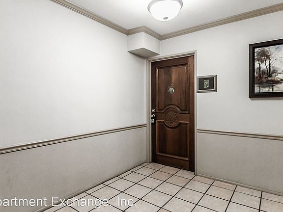 5th image of 8166 Whitburn Dr APT 1