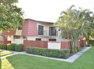 3954 Victoria Dr, West Palm Beach, FL 33406