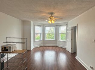 1828 N Springfield Ave, Chicago, IL 60647