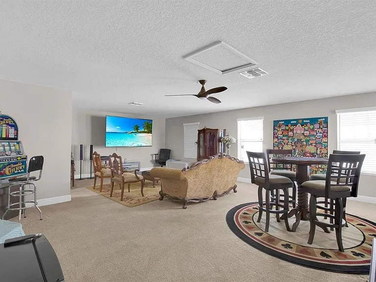 2487 Empress Dr — Photo 26