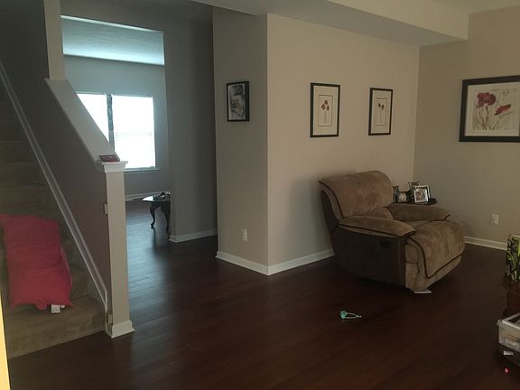 5th image of 6173 Woodford Dr