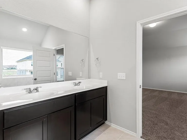 4909 Sea Salt Dr — Photo 28