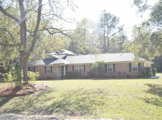 151 Country Way, Springfield, GA 31329