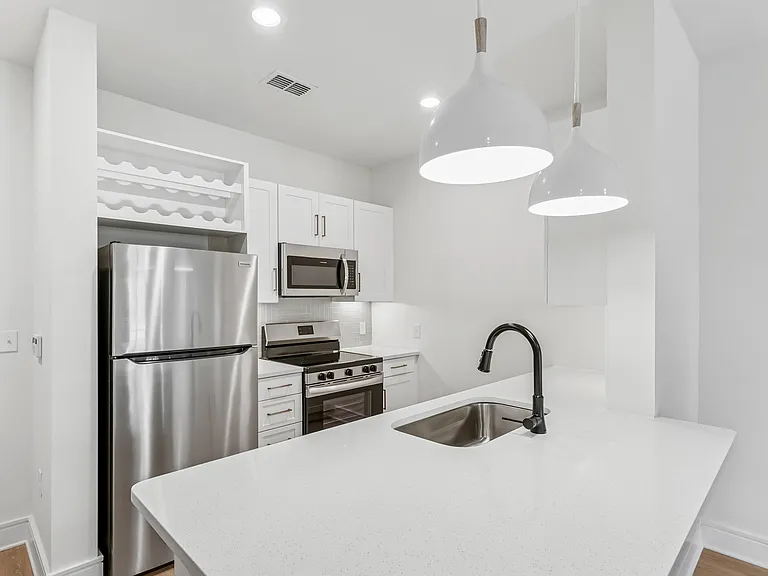 Solay Cape Coral — Photo 39