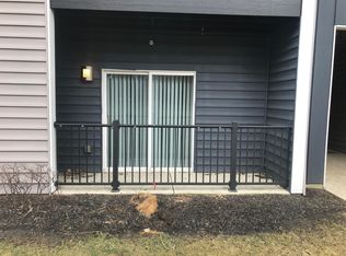 7311 Skyline Dr E APT 102, Columbus, OH 43235