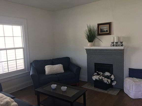 4th image of 120 E Anderson Ave NW #A
